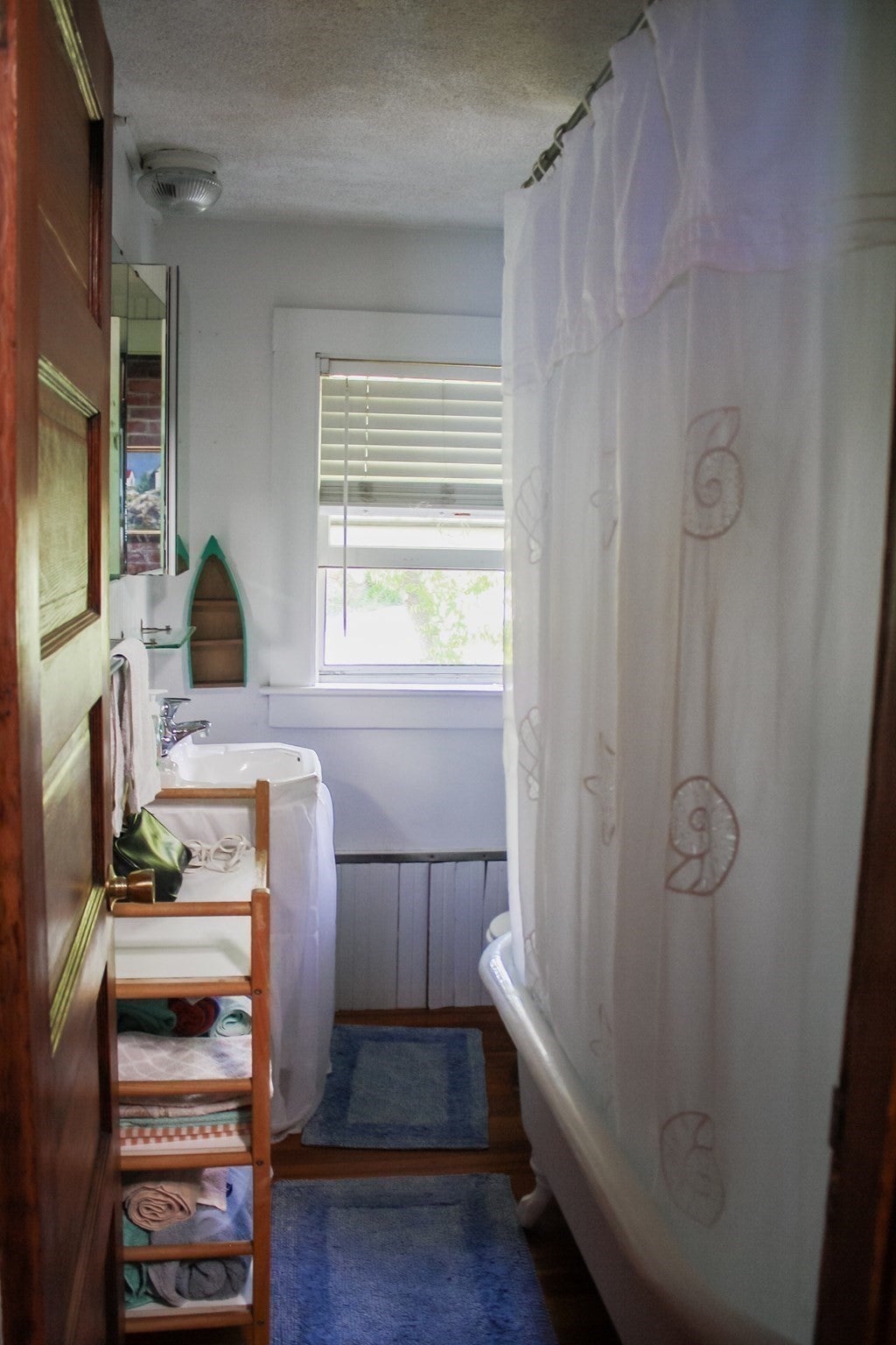 4 Diamond Ave, Gloucester, MA Photo #10