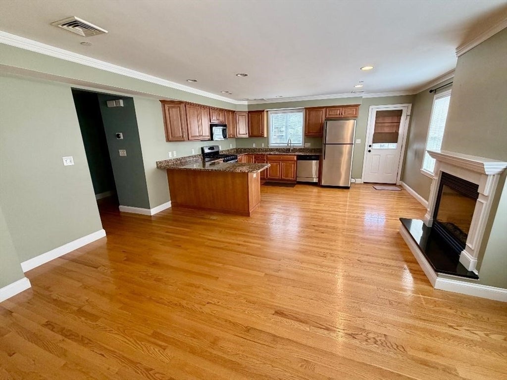 50 Mill St #C, Quincy, MA Photo #4