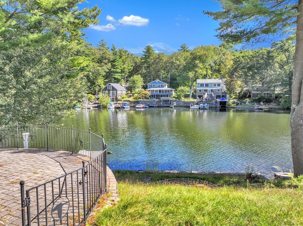 210 Barton Rd