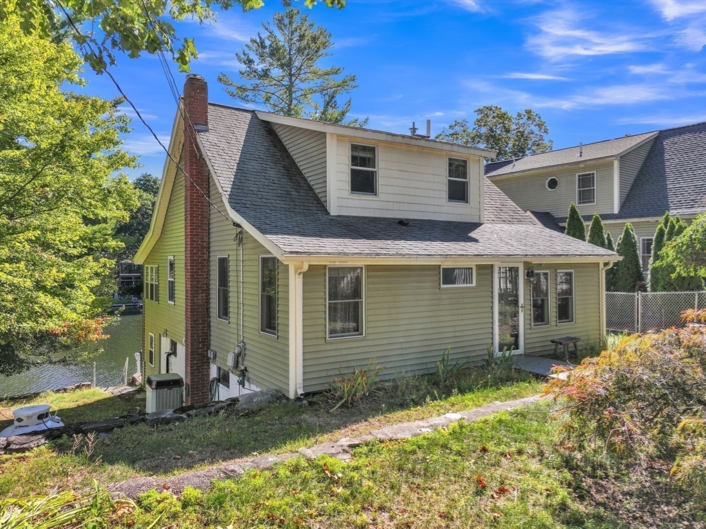 210 Barton Rd