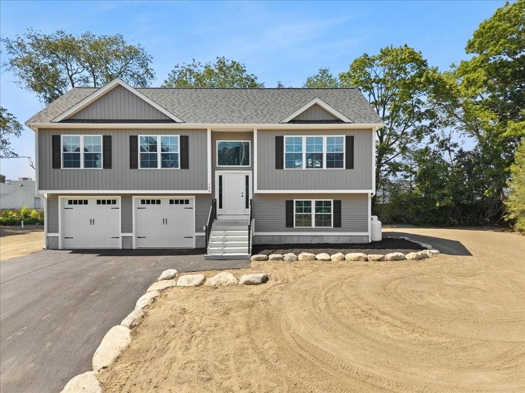 140 Luther Ave, Swansea, MA Photo #1