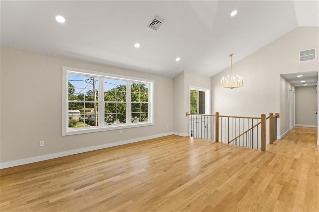 140 Luther Ave, Swansea, MA Photo #13