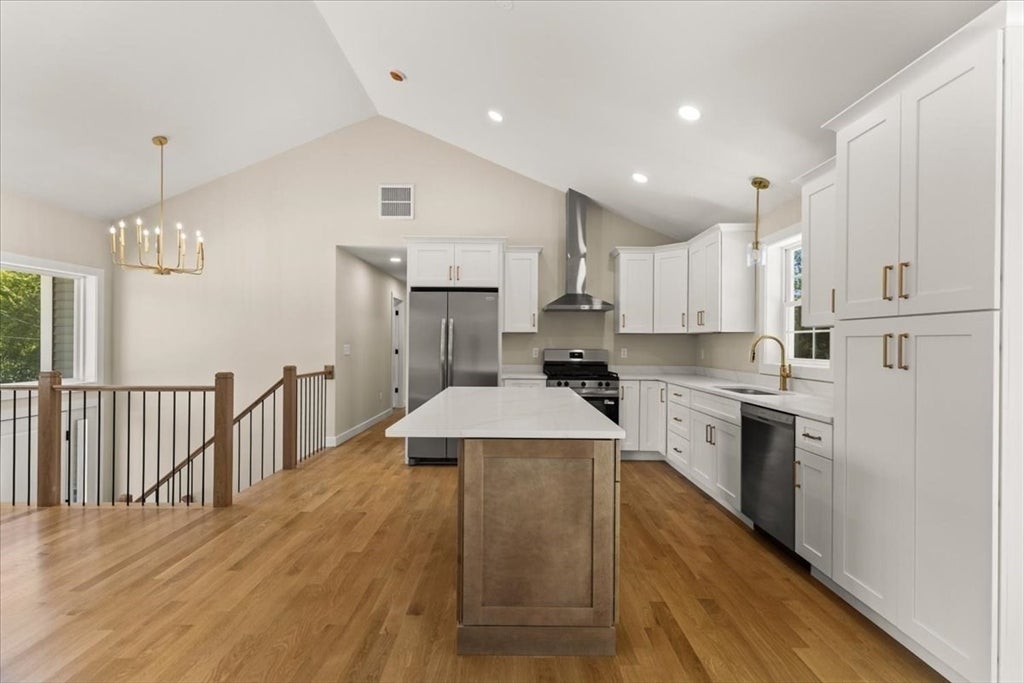 140 Luther Ave, Swansea, MA Photo #11