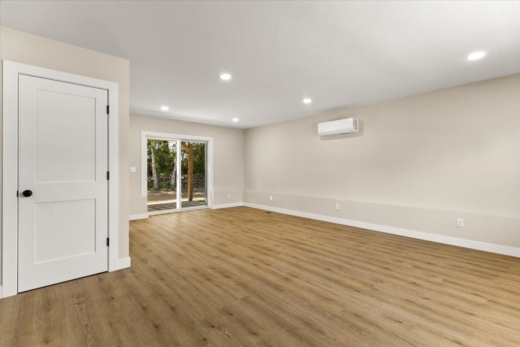 140 Luther Ave, Swansea, MA Photo #30