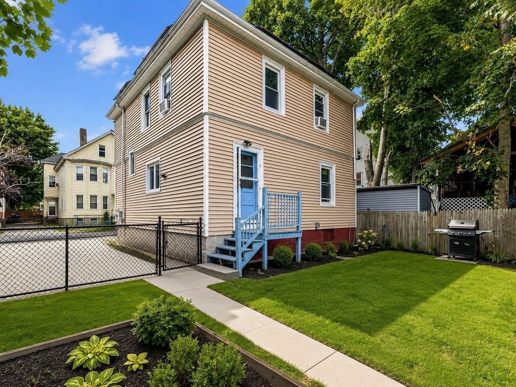 60 Newton St, New Bedford, MA Photo #9