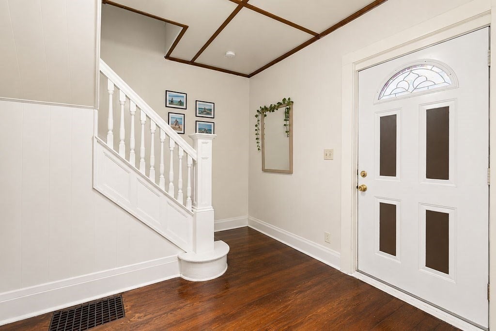 60 Newton St, New Bedford, MA Photo #10