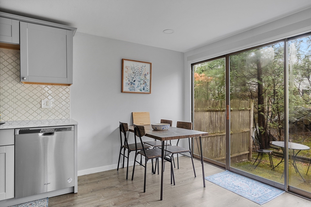 111 Mountain Gate Road 111