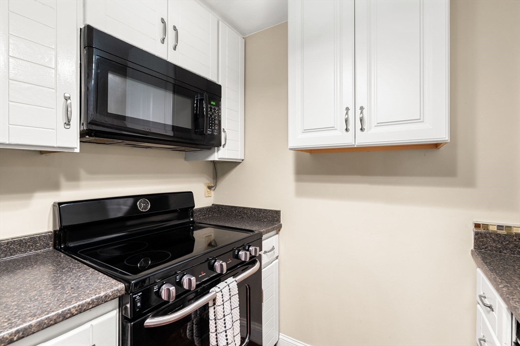 200 Burkhall St #109, Weymouth, MA, 200 Burkhall St #109, Weymouth, MA Photo #10