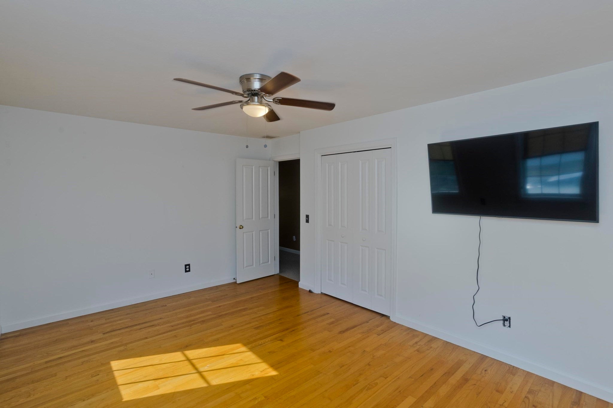 76 Somers Road, East Longmeadow, MA, 76 Somers Road, East Longmeadow, MA Photo #16