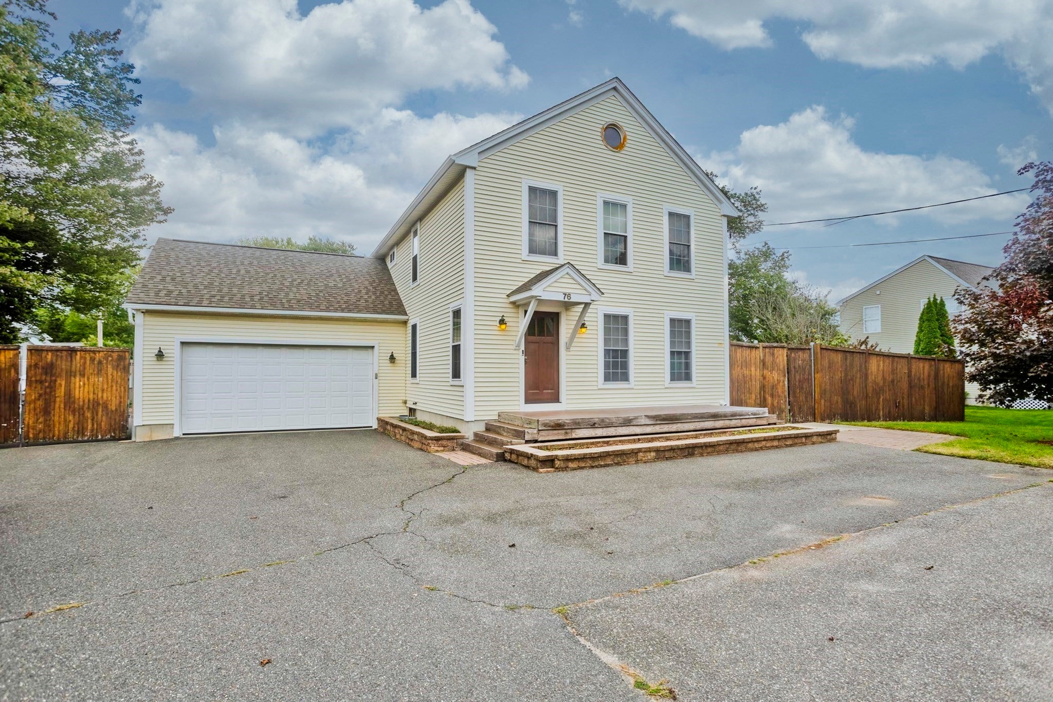 76 Somers Road, East Longmeadow, MA, 76 Somers Road, East Longmeadow, MA Photo #2