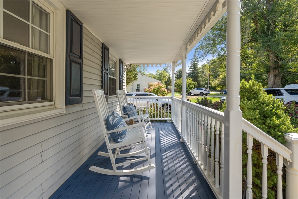 282 Cushman Rd