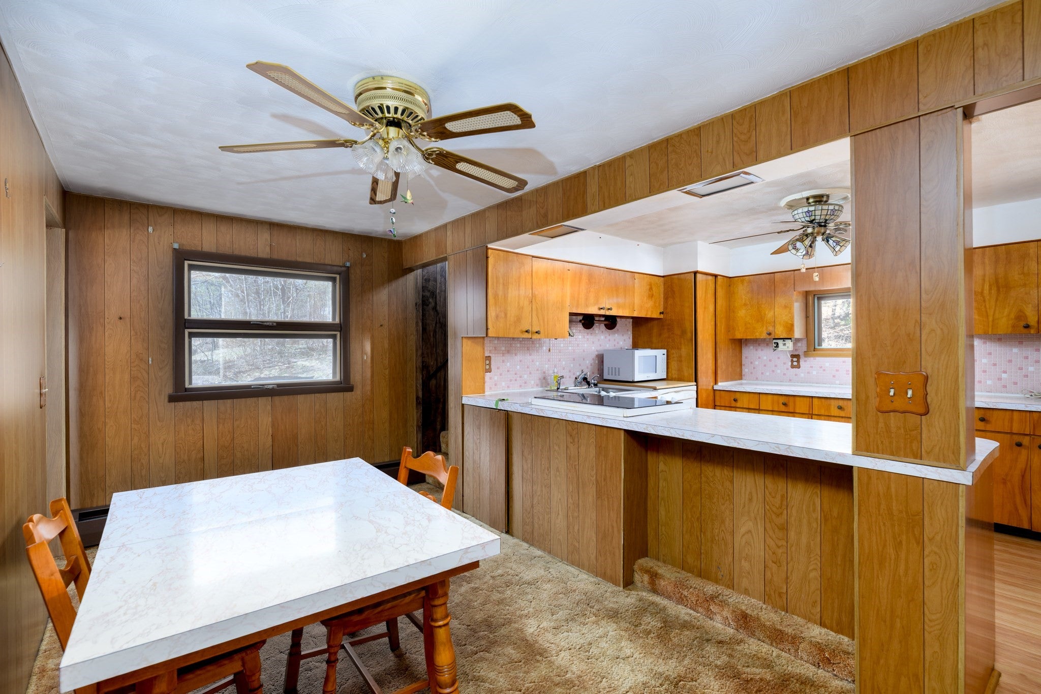 1138 Wachusett St