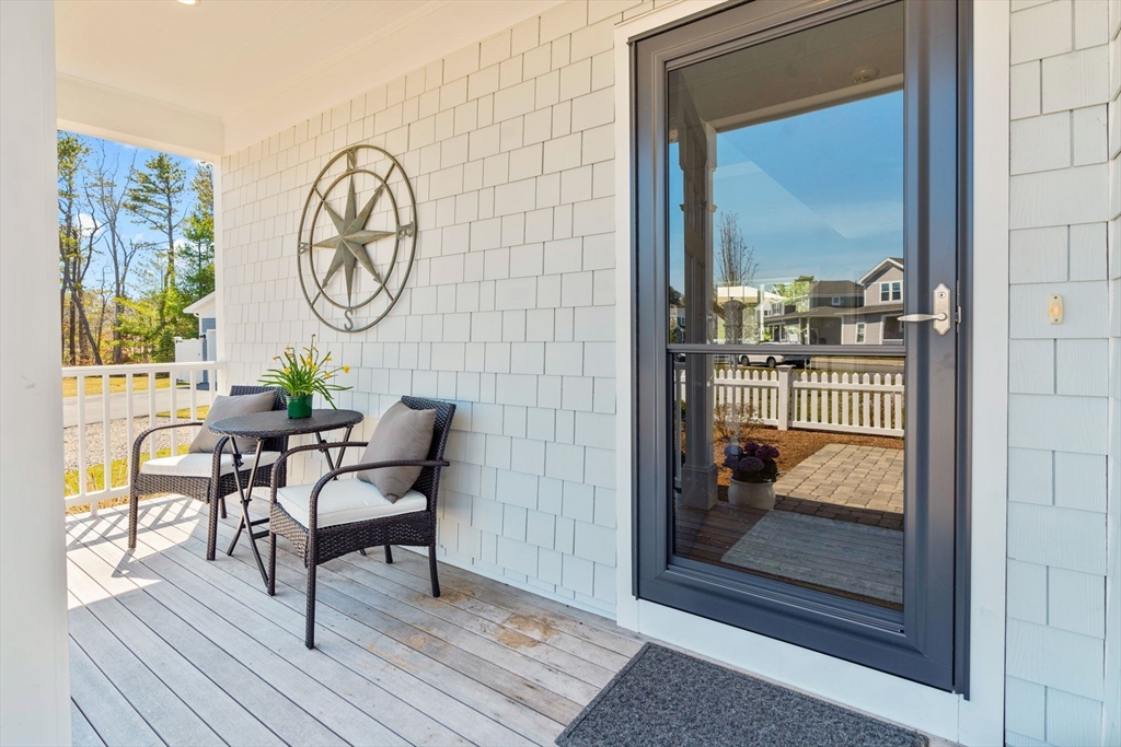 24 Cobblestone Circle