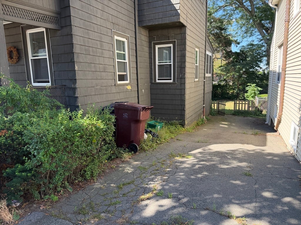 143 Bell Rock