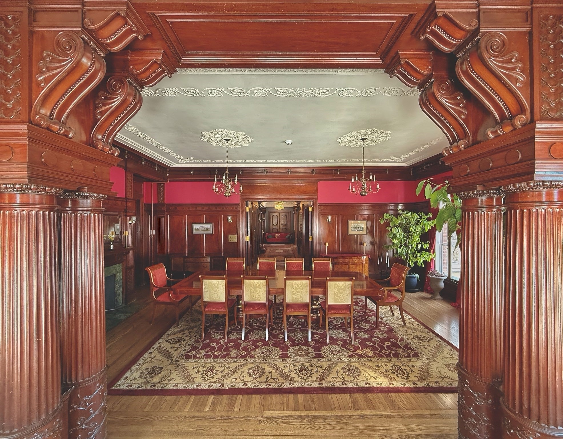 75 E Main St