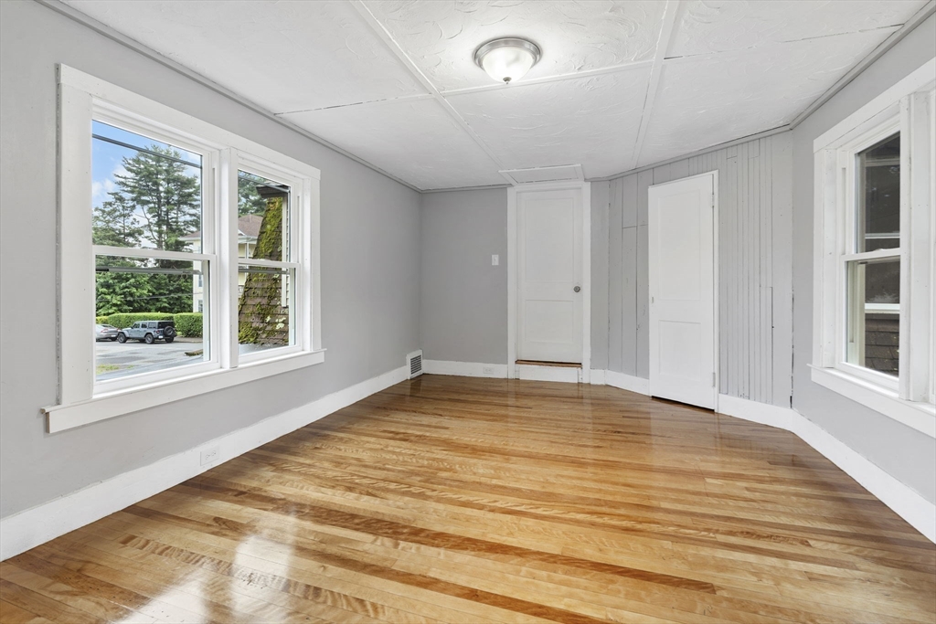 20 Glover St, Southbridge, MA Photo #20