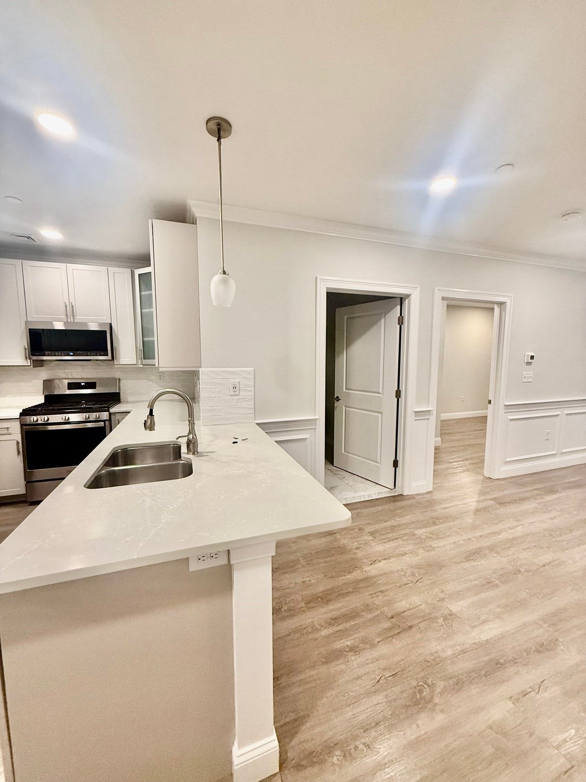 320 Middlesex Ave #E104, Medford, MA, 320 Middlesex Ave #E104, Medford, MA Photo #4