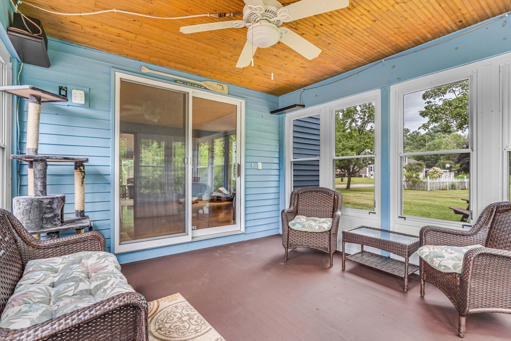 Blackstone, Massachusetts 01504, United States, 4 Bedrooms Bedrooms, ,3 BathroomsBathrooms,Residential,Active,194838