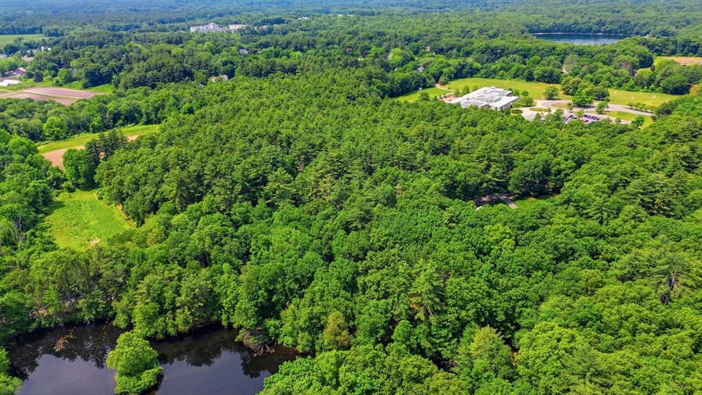 18 B Powder Mill Road