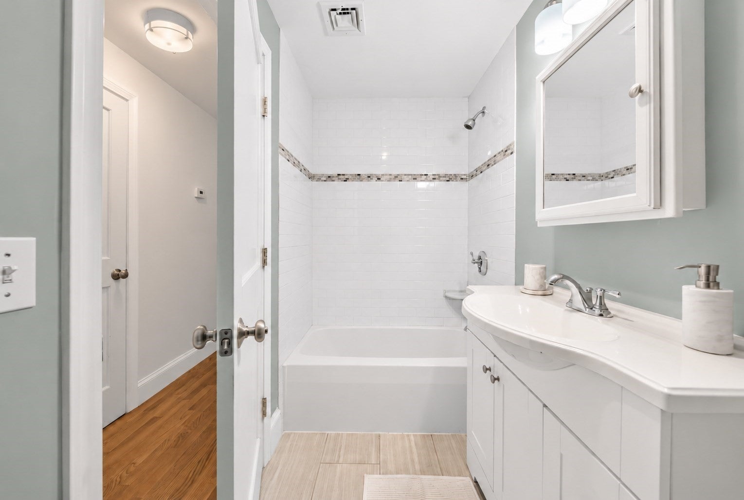106 Walnut St #4, Somerville, MA, 106 Walnut St #4, Somerville, MA Photo #12