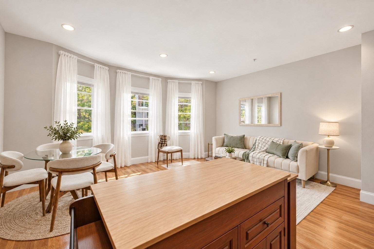 106 Walnut St #4, Somerville, MA, 106 Walnut St #4, Somerville, MA Photo #4