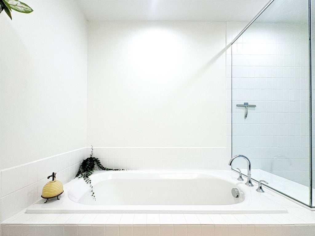 1245 Adams Street #508, Boston, MA, 1245 Adams Street #508, Boston, MA Photo #24