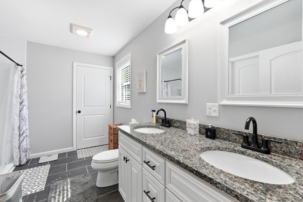 32 Nelson St, Warren, MA Photo #19