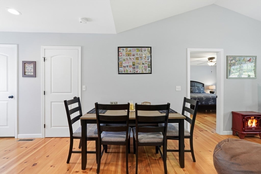 32 Nelson St, Warren, MA Photo #12
