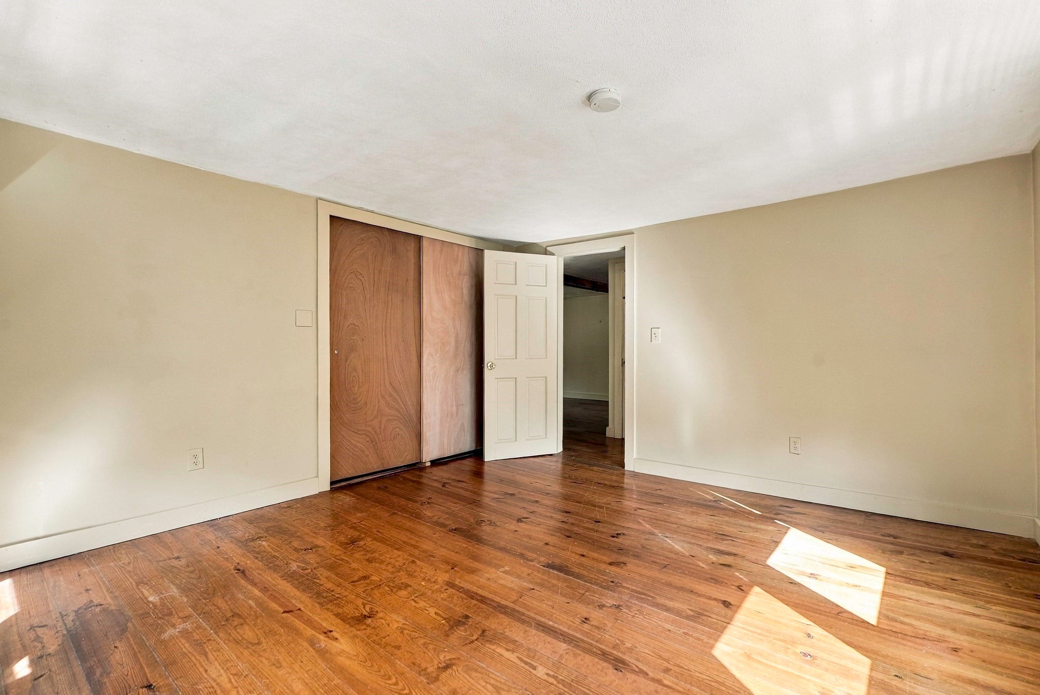 15 North St, Upton, MA Photo #19