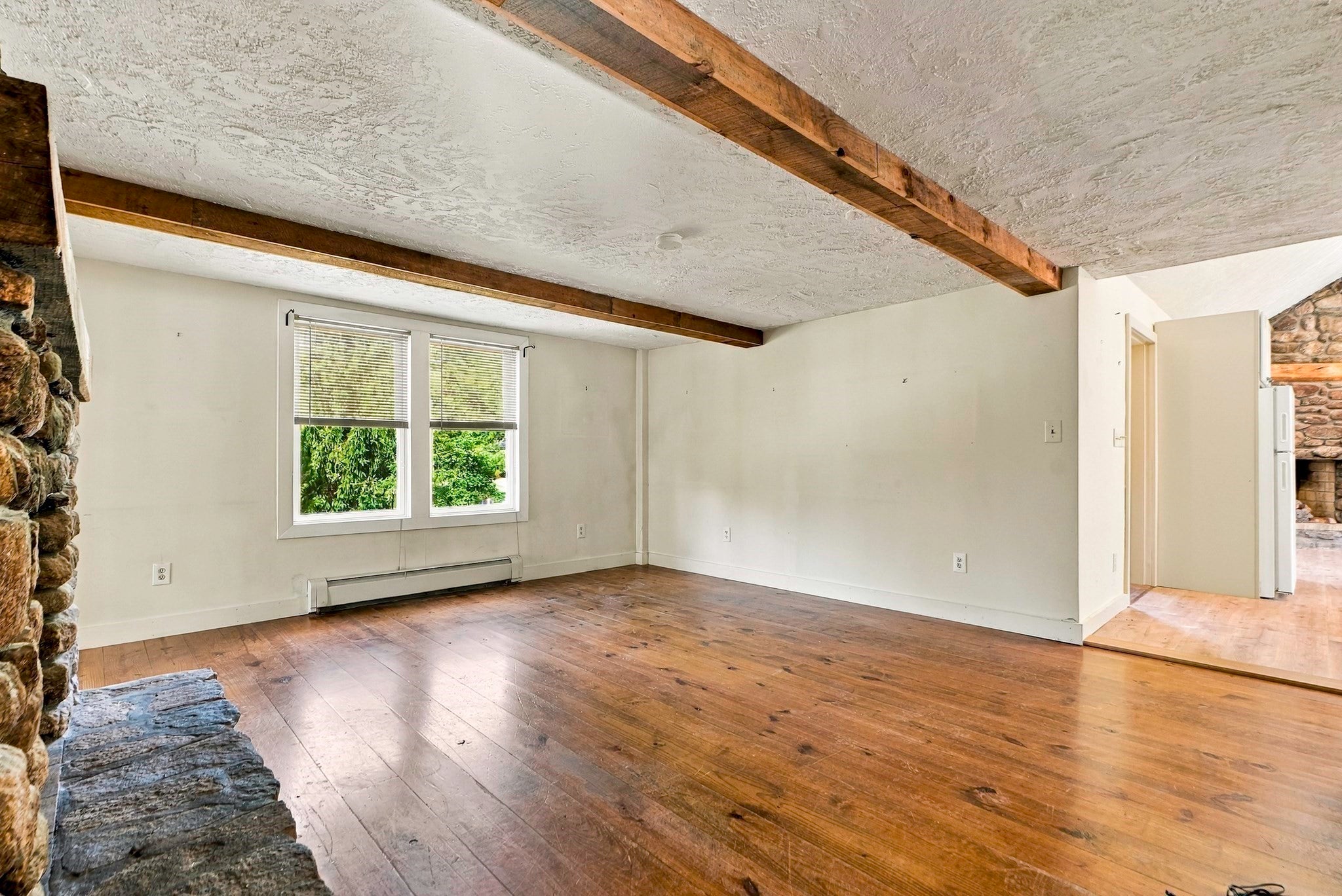 15 North St, Upton, MA Photo #17