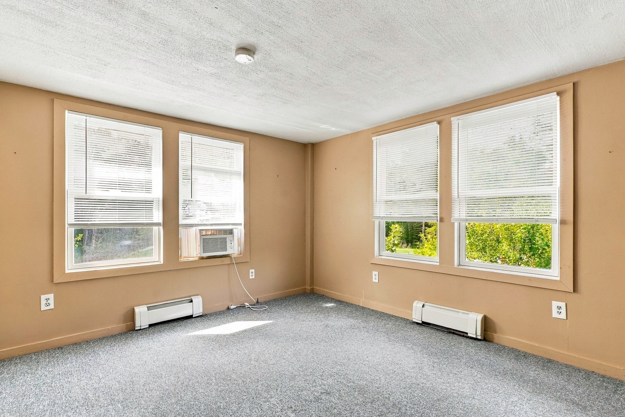 15 North St, Upton, MA Photo #22