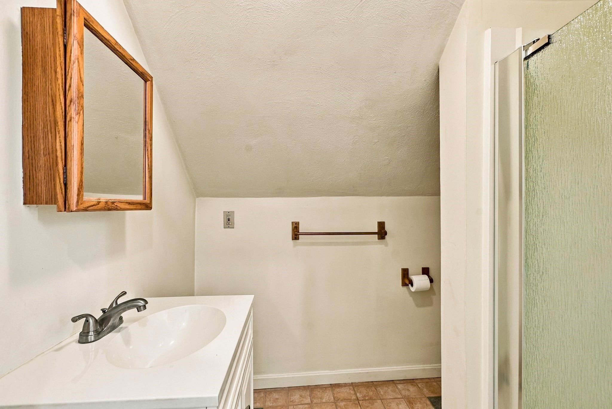 15 North St, Upton, MA Photo #26