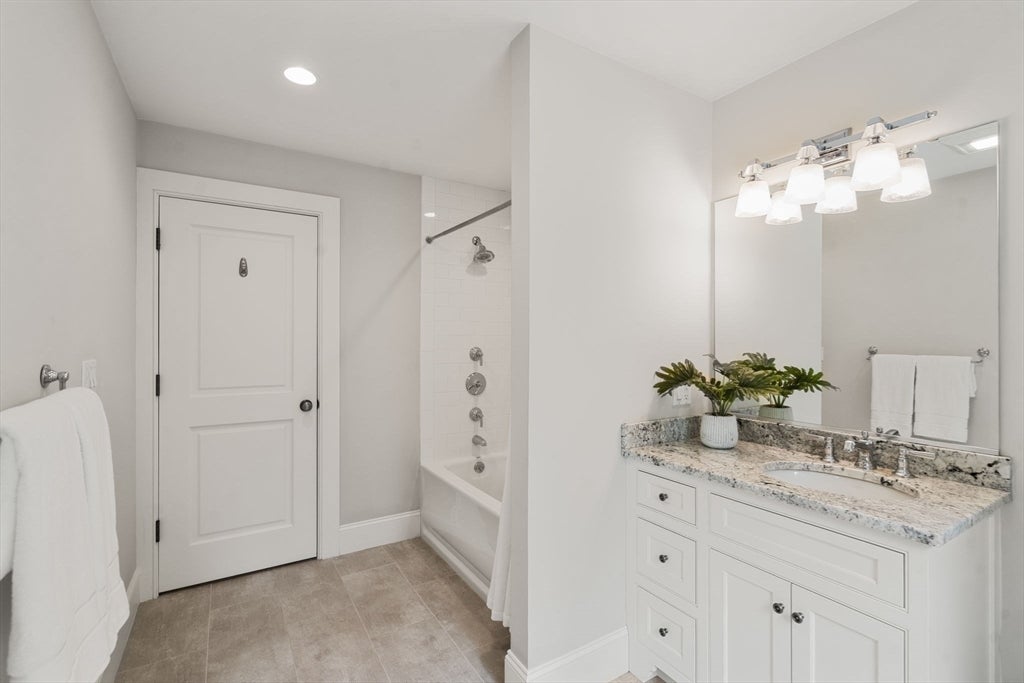 32 Maple Lane #32, Medfield, MA, 32 Maple Lane #32, Medfield, MA Photo #19