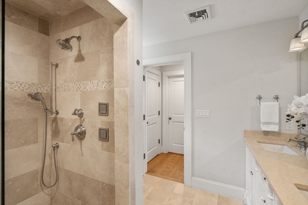 32 Maple Lane #32, Medfield, MA, 32 Maple Lane #32, Medfield, MA Photo #26