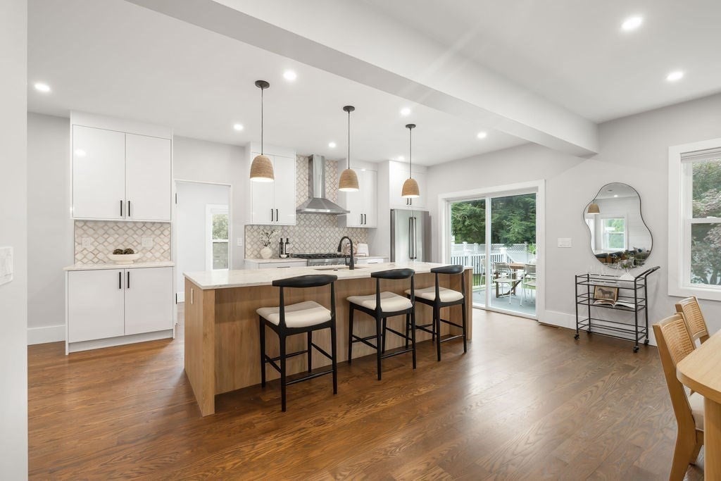 27 Connecticut Ave, Natick, MA, 27 Connecticut Ave, Natick, MA Photo #3