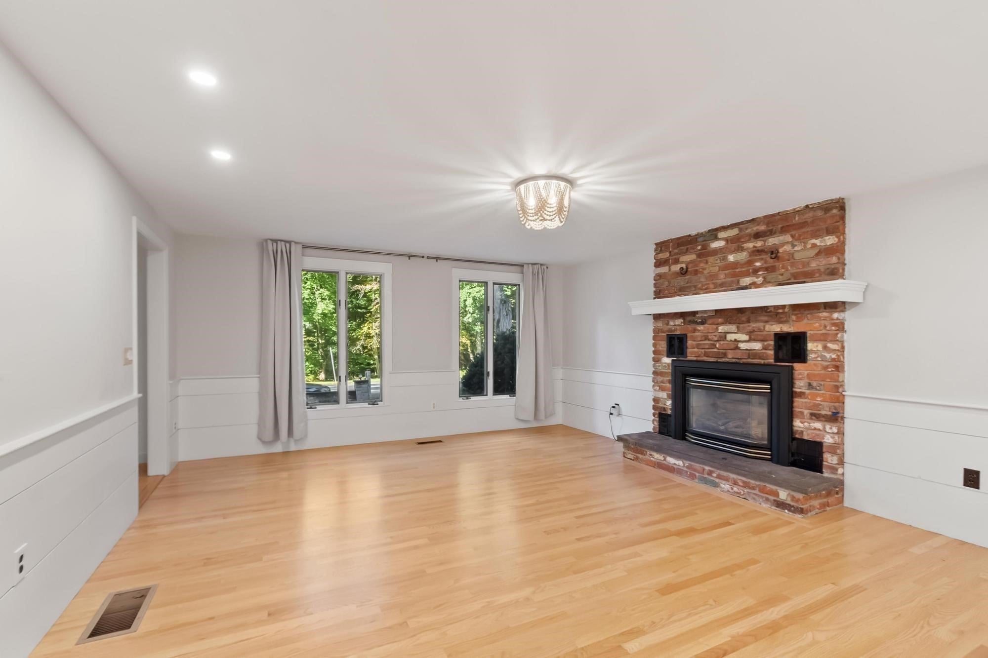 4 Wellington Circle, Andover, MA, 4 Wellington Circle, Andover, MA Photo #13