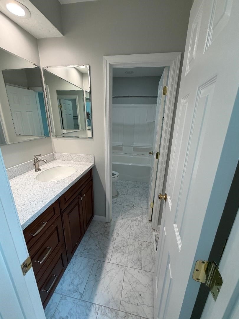 27 Church St #11, Weymouth, MA, 27 Church St #11, Weymouth, MA Photo #11