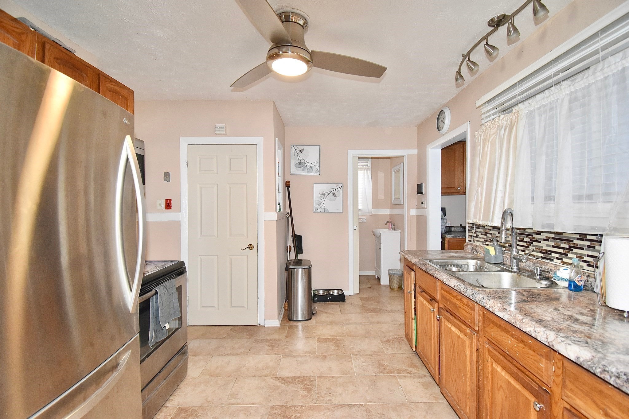 1245 Bay St, Springfield, MA Photo #9