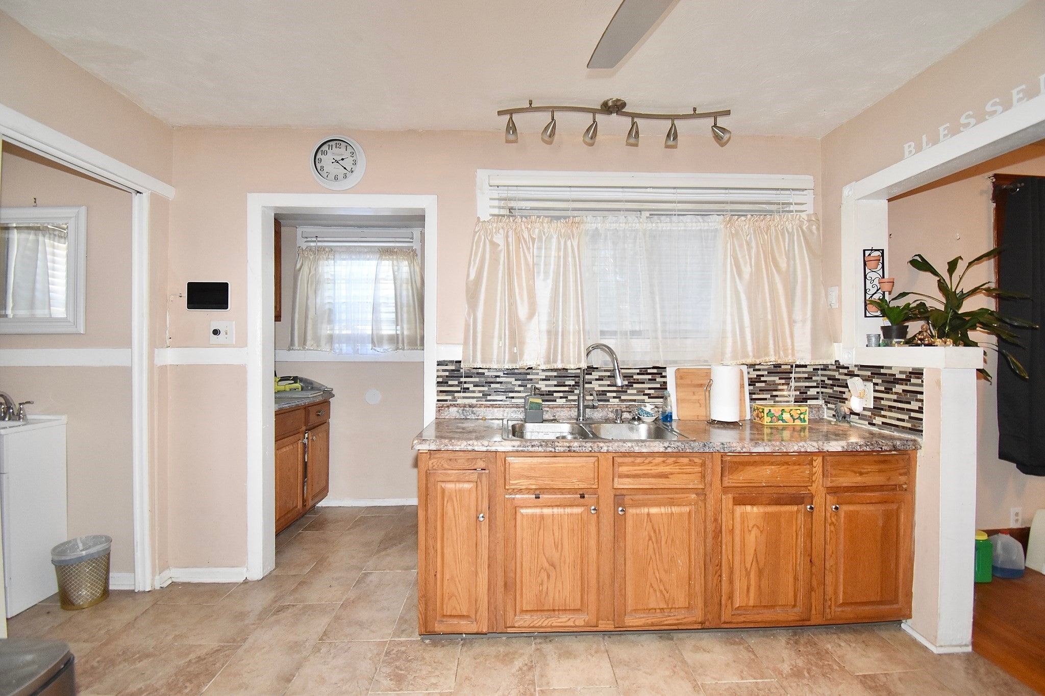 1245 Bay St, Springfield, MA Photo #14