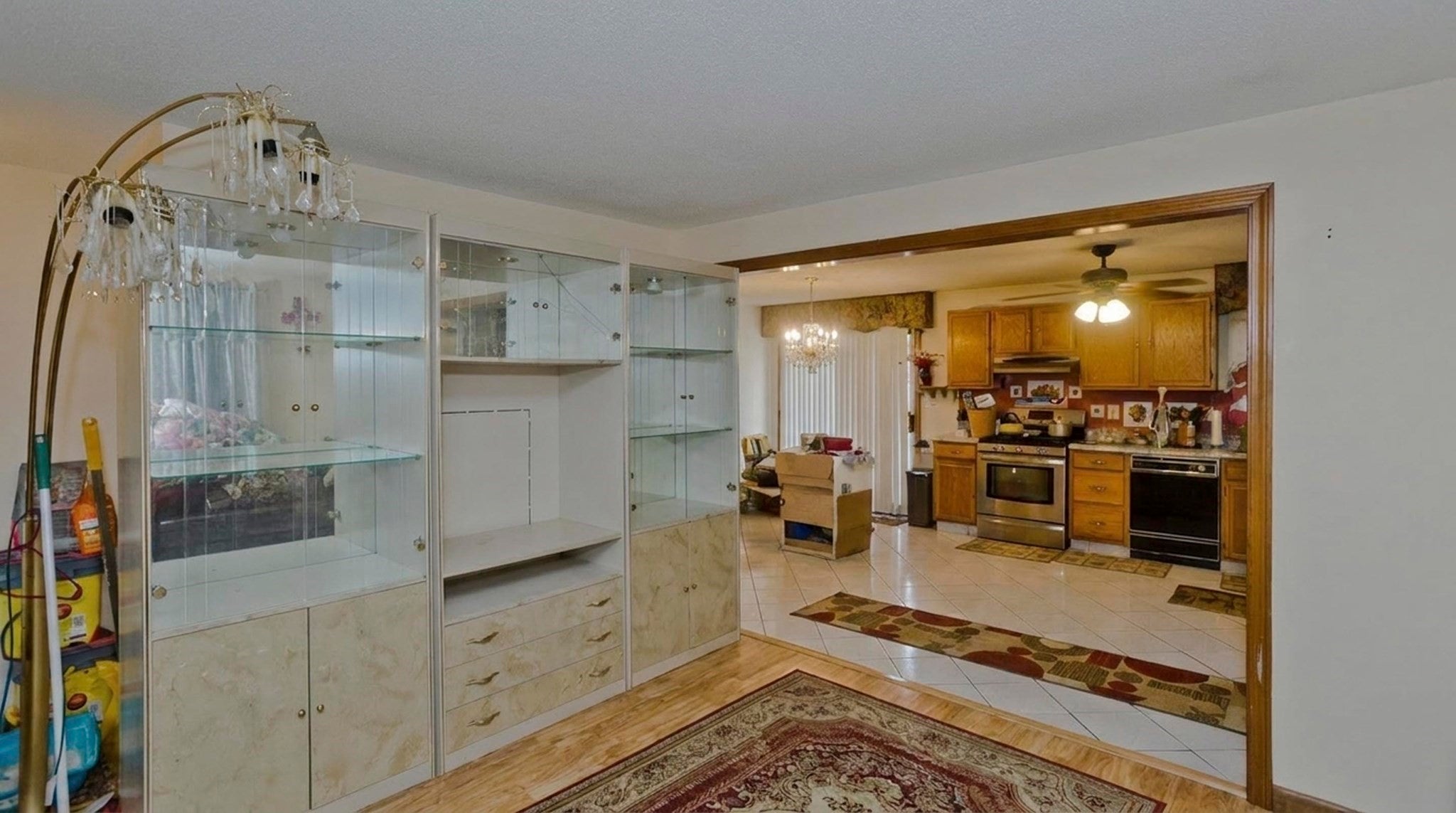 274 Gilbert Ave, Springfield, MA Photo #8