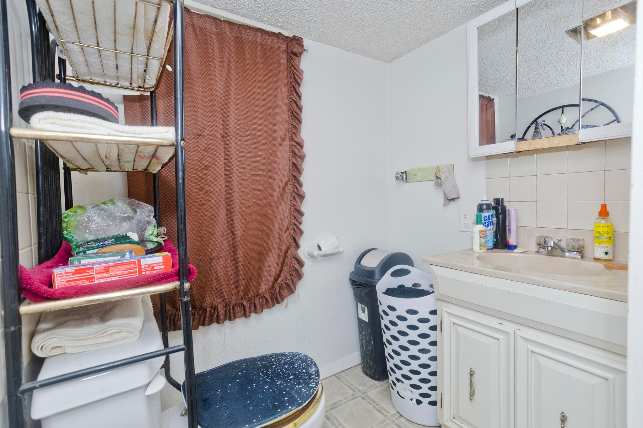 274 Gilbert Ave, Springfield, MA Photo #20