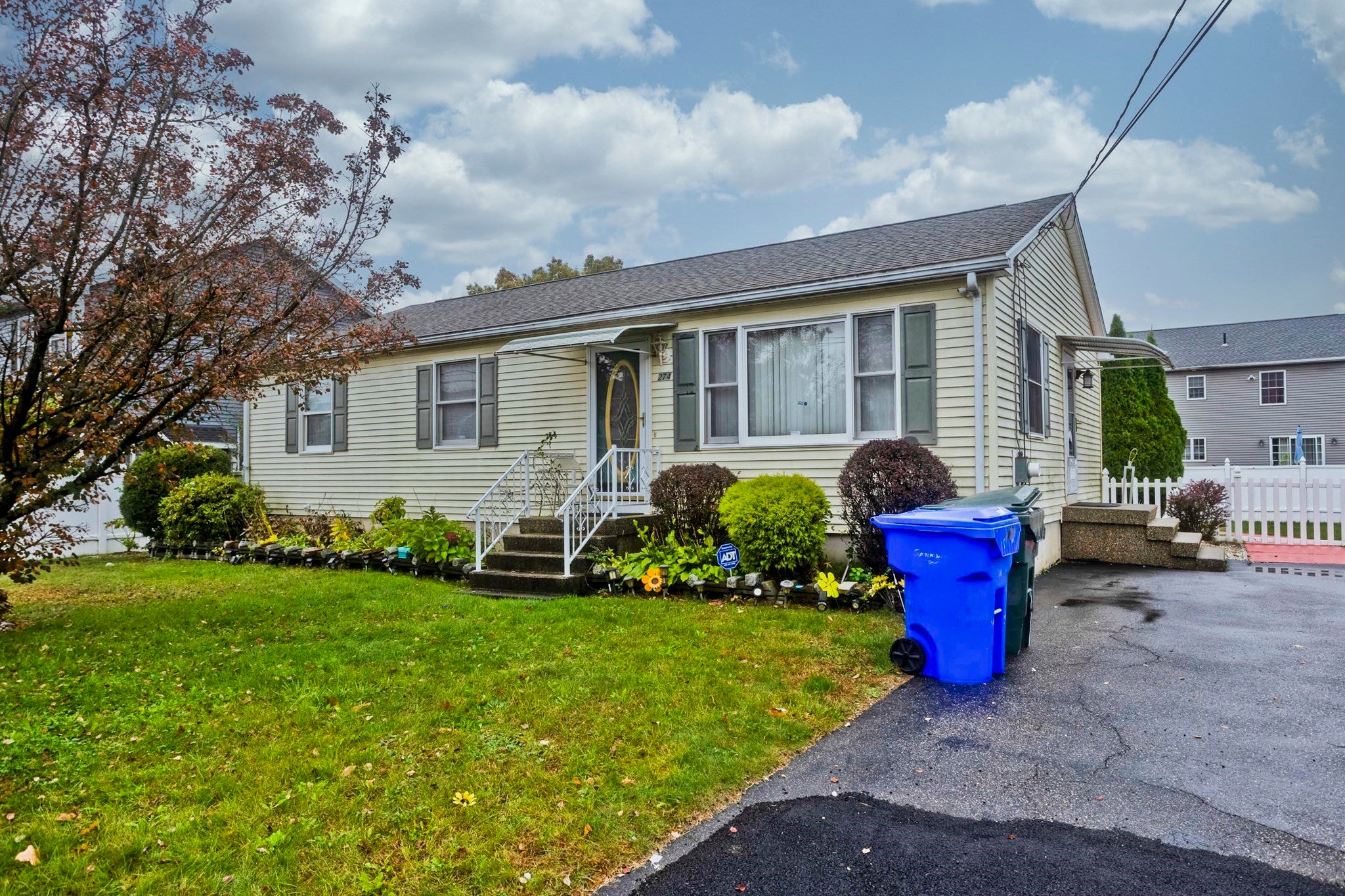 274 Gilbert Ave, Springfield, MA Photo #28
