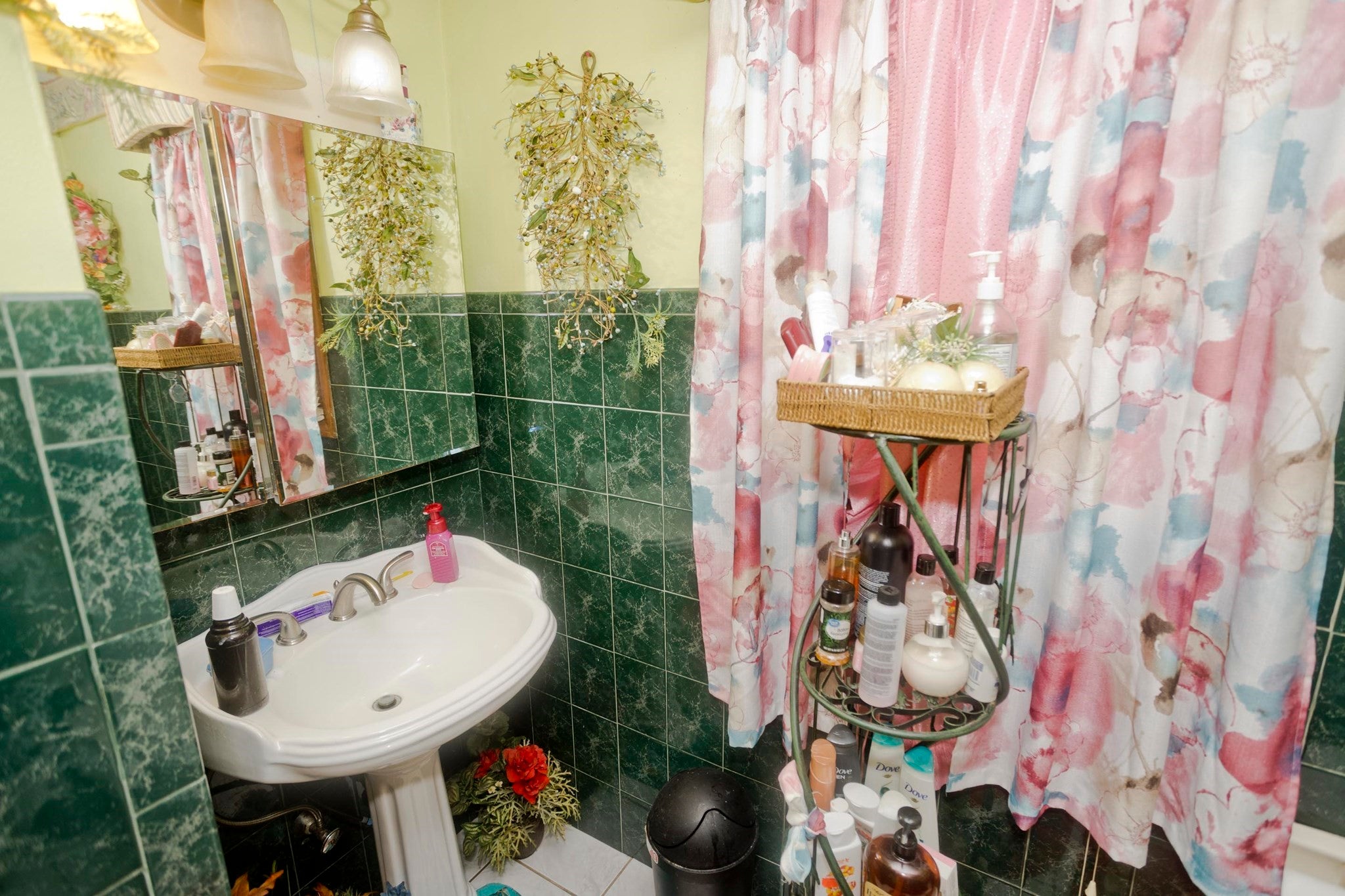 274 Gilbert Ave, Springfield, MA Photo #11