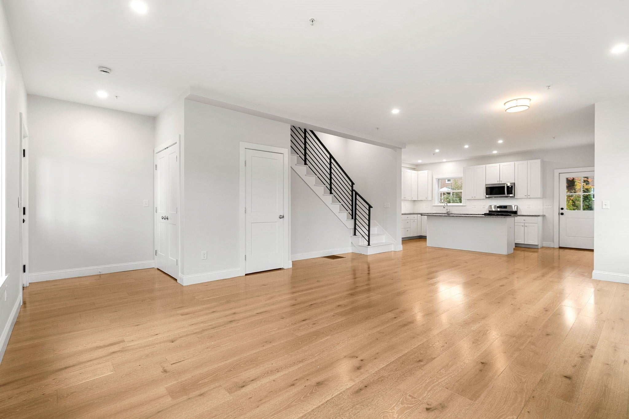 1 Broadway Ave #4, Ipswich, MA, 1 Broadway Ave #4, Ipswich, MA Photo #12