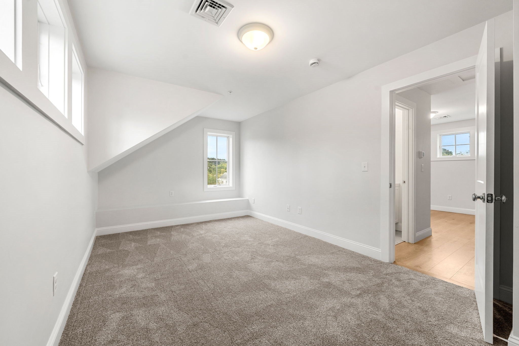 1 Broadway Ave #4, Ipswich, MA, 1 Broadway Ave #4, Ipswich, MA Photo #30