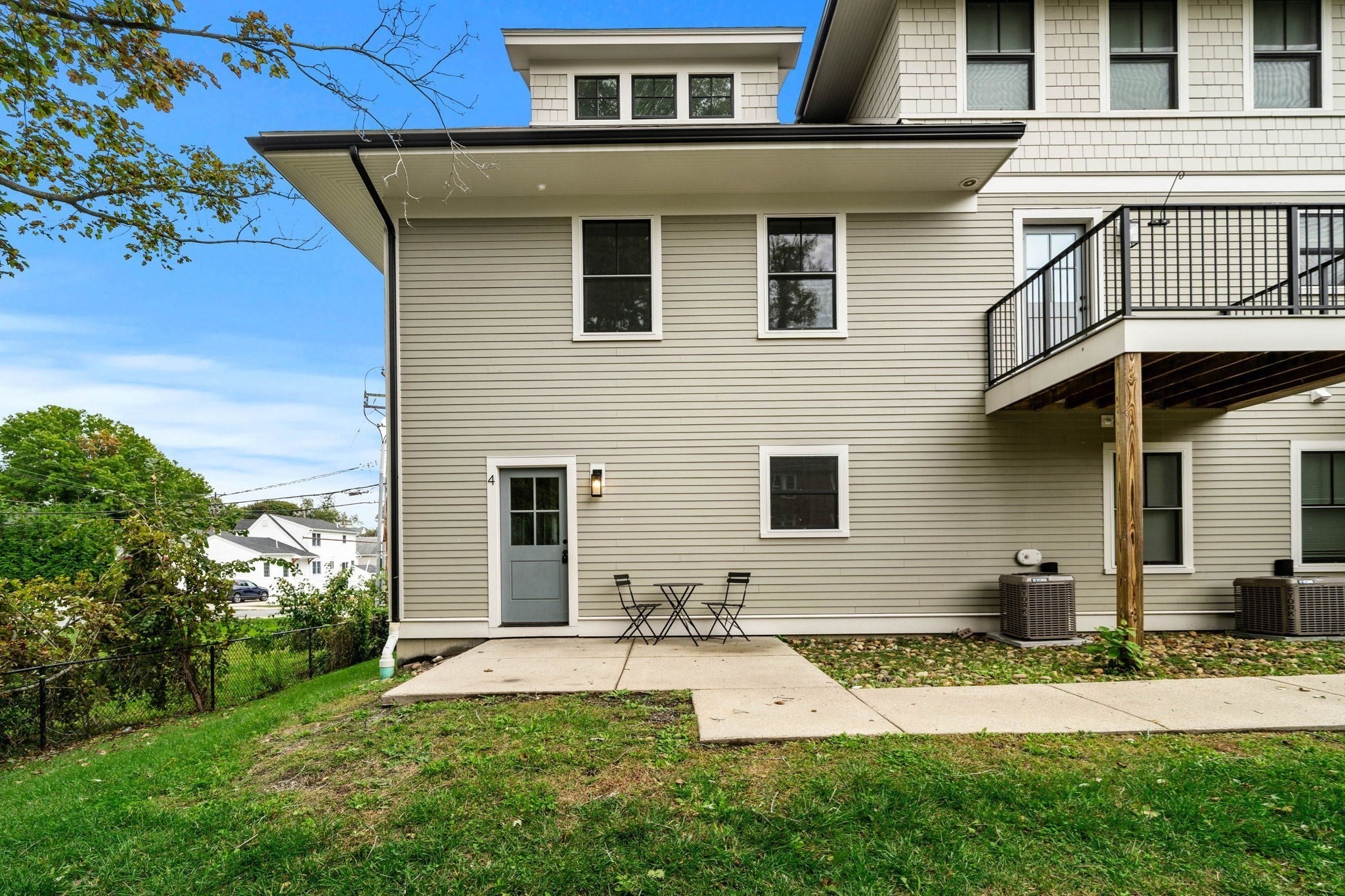 1 Broadway Ave #4, Ipswich, MA, 1 Broadway Ave #4, Ipswich, MA Photo #2