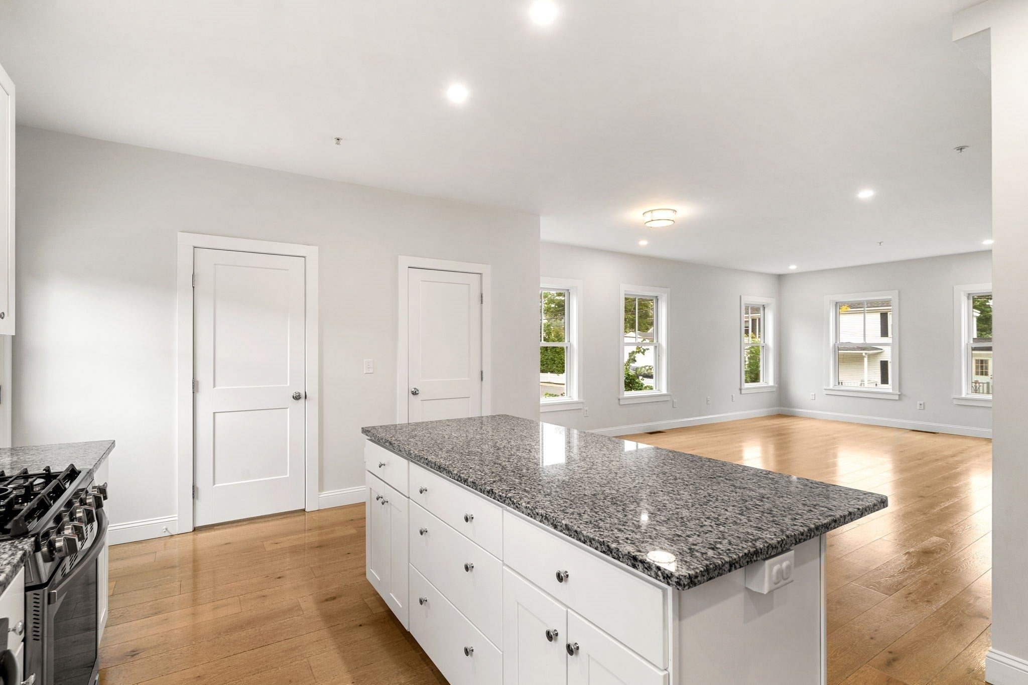 1 Broadway Ave #4, Ipswich, MA, 1 Broadway Ave #4, Ipswich, MA Photo #9