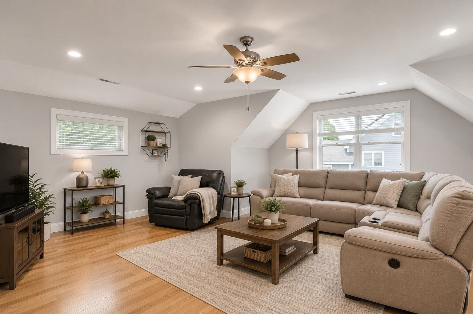 38 Concord Rd, Billerica, MA Photo #25