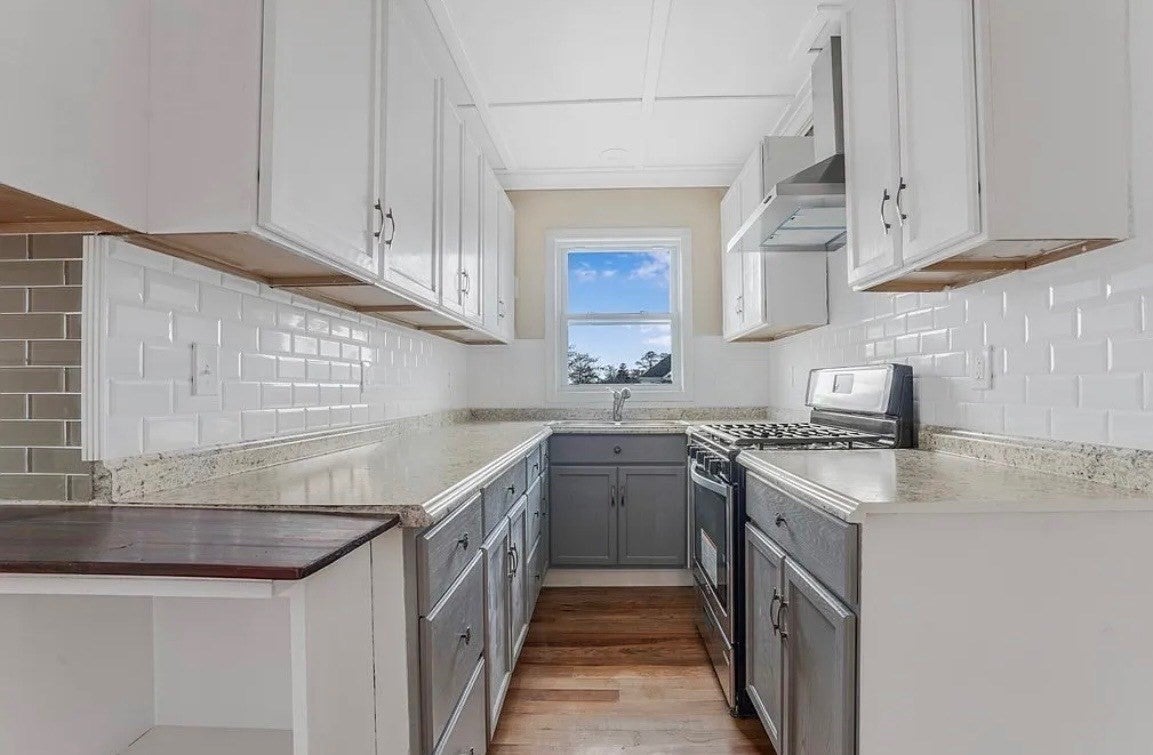 475 Tecumseh St, Fall River, MA, 475 Tecumseh St, Fall River, MA Photo #20