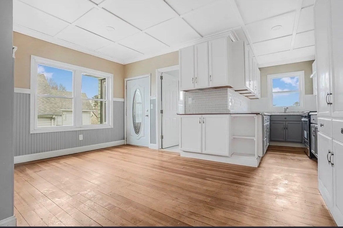 475 Tecumseh St, Fall River, MA, 475 Tecumseh St, Fall River, MA Photo #21